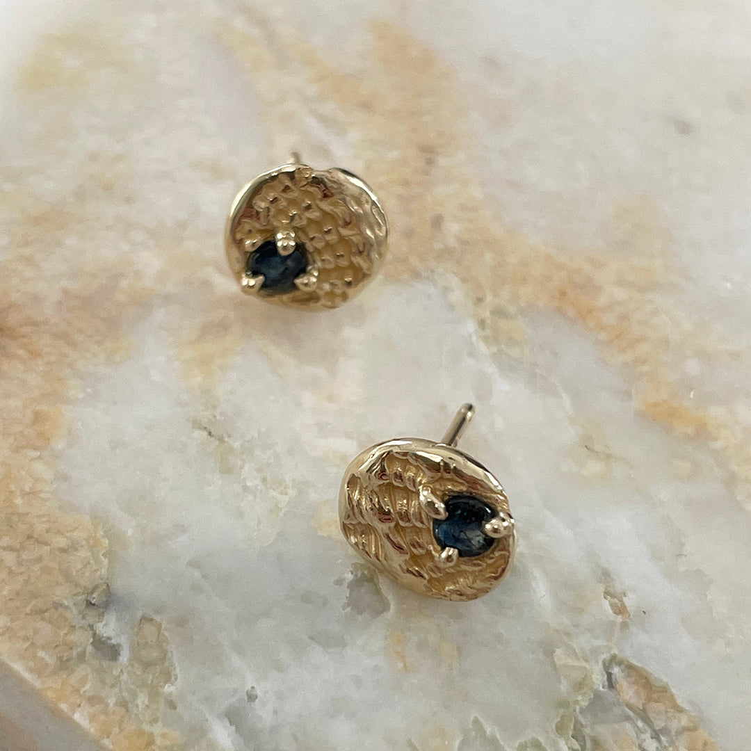 Sea Impression Studs, 14k