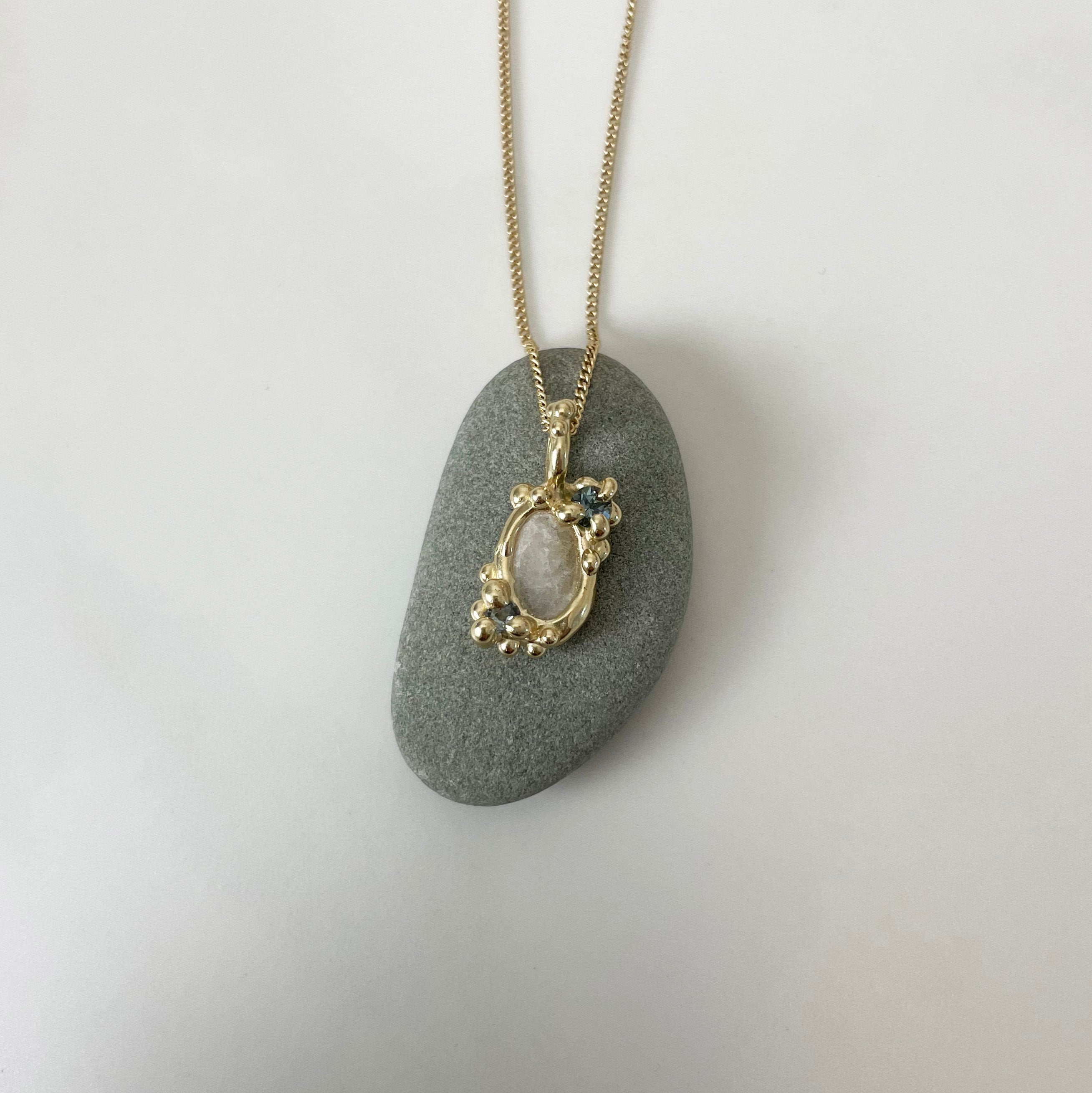 Beach Stone Froth Necklace, 14k
