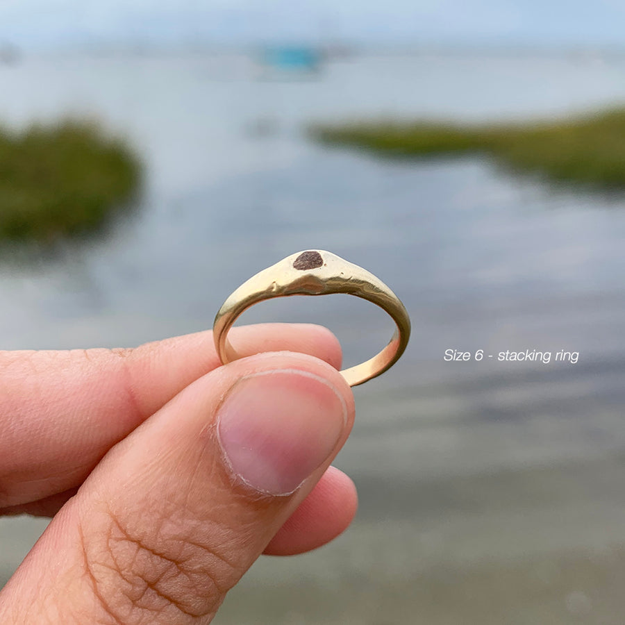 Beach Stone Ring, 14k